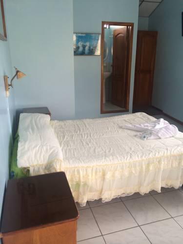Hotel Salinas Puerto Ayora  Dış mekan fotoğraf